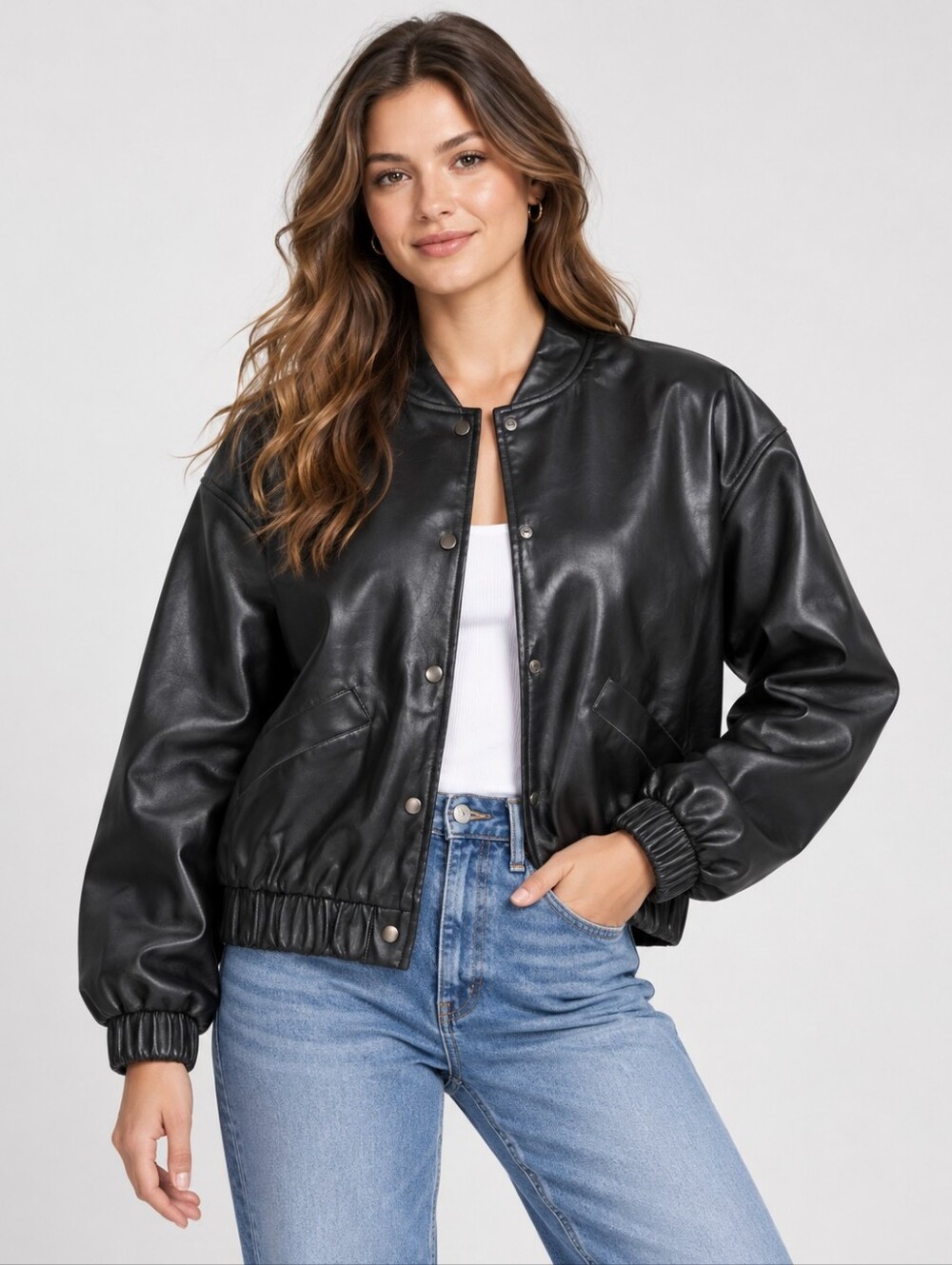 Old Navy Women’s Black Faux Leather Bomber Jacket Size M